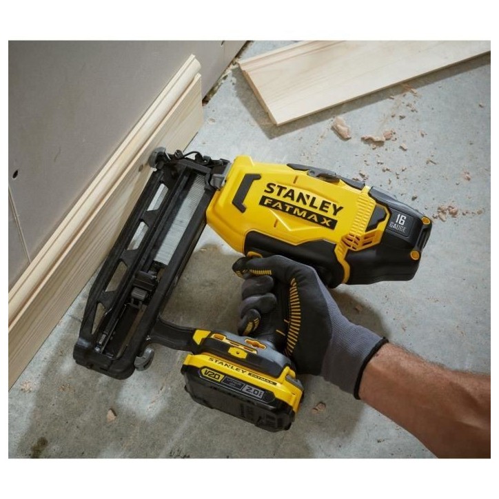 Cloueur de finition sans fil - 18V - Stanley Fatmax - SFMCN616B-XJ - Clous 25 a 64 mm - Sans batterie Cloueur de finition sans fil - 18V - Stanley Fatmax - SFMCN616B-XJ - Clous 25 a 64 mm - Sans batterie