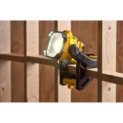 Lampe Projecteur - Stanley Fatmax - SFMCL030B-XJ - LED - 18V - 750 a 1