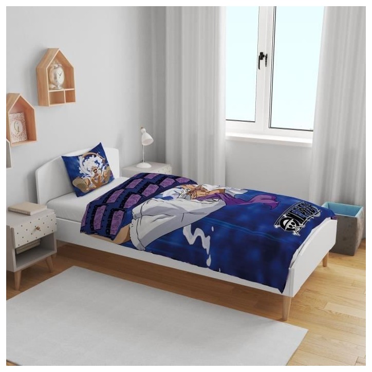 Parure de lit réversible - ONE PIECE - Luffy Gear - Bleu - Microfibre - 1 housse de couette 140 x 200 cm + 1 taie 63 x 63 cm Parure de lit réversible - ONE PIECE - Luffy Gear - Bleu - Microfibre - 1 housse de couette 140 x 200 cm + 1 taie 63 x 63 cm
