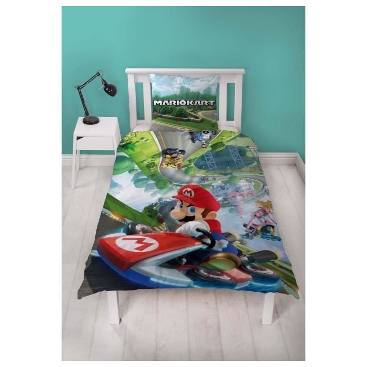 Parure de lit - MARIO BROS - Mario II - Microfibre - 1 housse de couette 140 x 200 cm + 1 taie 63 x 63 cm Parure de lit - MARIO BROS - Mario II - Microfibre - 1 housse de couette 140 x 200 cm + 1 taie 63 x 63 cm