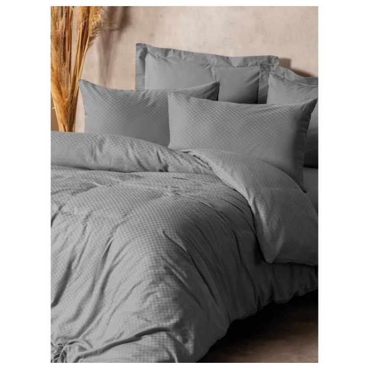 Parure de lit - 1 housse de couette 220 x 240 cm + 2 taies d'oreiller 60 x 60 cm - 100% coton renforcé - Gris Parure de lit - 1 housse de couette 220 x 240 cm + 2 taies d'oreiller 60 x 60 cm - 100% coton renforcé - Gris