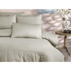 Parure de lit - 1 housse de couette 220x240 cm + 2 taies d'oreiller 60