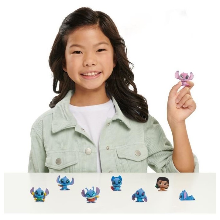 Figurines a collectionner - DISNEY - Coffret Collector Stitch - 8 figurines exclusives dont 1 rare