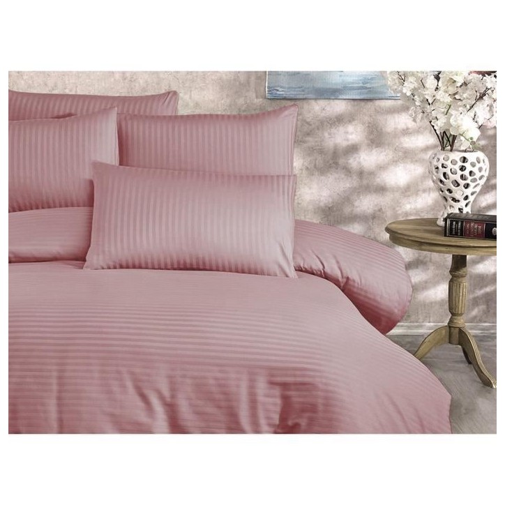Parure de lit - 1 housse de couette 220 x 240 cm + 2 taies d'oreiller 60 x 60 cm - 80% coton, 20% polyester - Poudre Parure de lit - 1 housse de couette 220 x 240 cm + 2 taies d'oreiller 60 x 60 cm - 80% coton, 20% polyester - Poudre