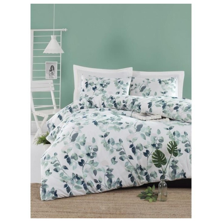 Parure de lit - 1 housse de couette 220 x 240 cm + 2 taies d'oreiller 60 x 60 cm - 65% coton, 35% polyester - Vert Parure de lit - 1 housse de couette 220 x 240 cm + 2 taies d'oreiller 60 x 60 cm - 65% coton, 35% polyester - Vert