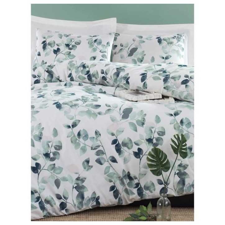 Parure de lit - 1 housse de couette 220 x 240 cm + 2 taies d'oreiller 60 x 60 cm - 65% coton, 35% polyester - Vert Parure de lit - 1 housse de couette 220 x 240 cm + 2 taies d'oreiller 60 x 60 cm - 65% coton, 35% polyester - Vert