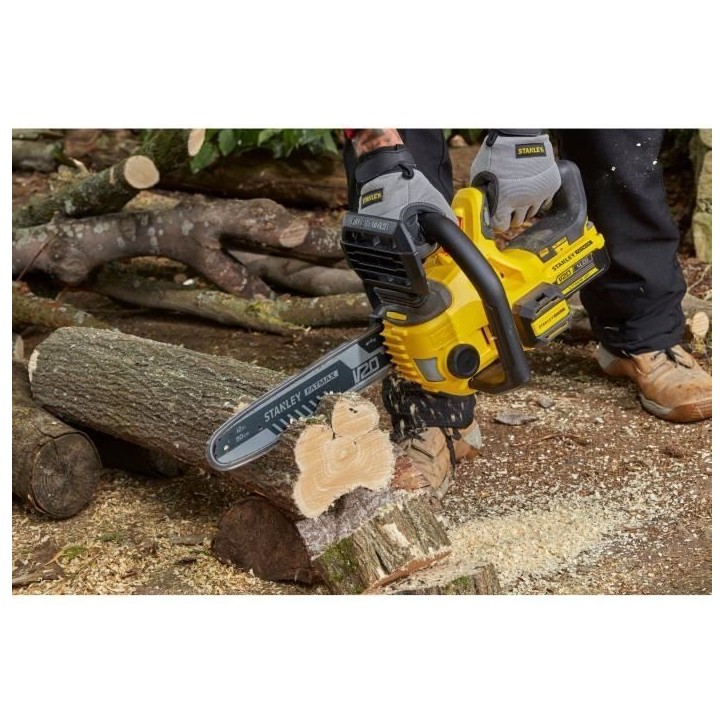 Tronçonneuse éléctrique sans fil + batterie 4Ah + chargeur - Stanley Fatmax - SFMCCS630M1-QW - 18V - 30cm Tronçonneuse éléctrique sans fil + batterie 4Ah + chargeur - Stanley Fatmax - SFMCCS630M1-QW - 18V - 30cm