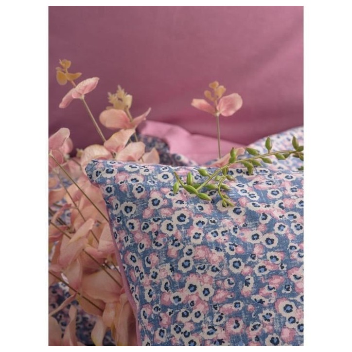 Parure de lit - 1 housse de couette 220 x 240 cm + 2 taies d'oreiller 60 x 60 cm - 100% coton renforcé - Rose Parure de lit - 1 housse de couette 220 x 240 cm + 2 taies d'oreiller 60 x 60 cm - 100% coton renforcé - Rose