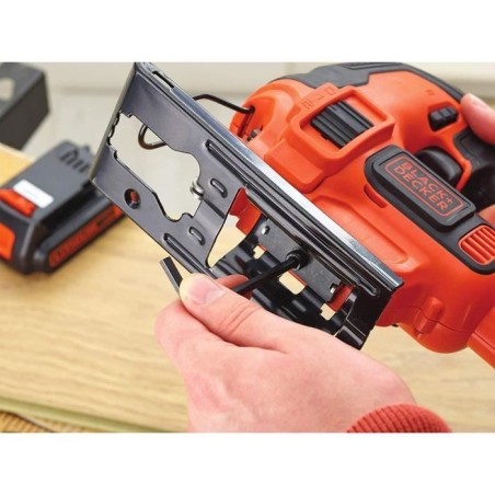 Scie sauteuse sans fil - BLACK+DECKER - BDCJS18N-XJ - 18V - profondeur de coupe 55mm - 1 lame bois inclus - sans batterie