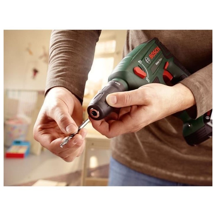 Perforateur 0,6J sans fil 18V Bosch - Uneo Maxx -SDS, 1 batterie 2,5 Ah, 1 chargeur AL1830CV, coffret, accessoires (forets, embo
