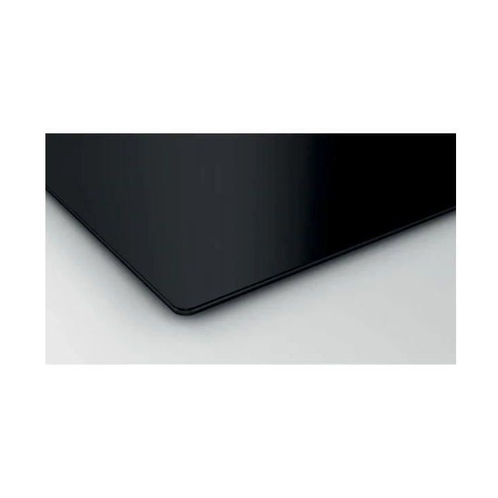 Table induction BOSCH - 4 foyers - L: 592 mm x P: 522 mm - PUE611BB5E