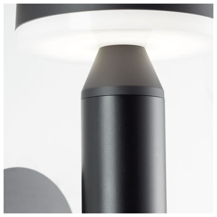 Applique extérieure - BRILLIANT - MAGUA - LED et solaire - Métal et plastique - 3,7 W - Noir Applique extérieure - BRILLIANT - MAGUA - LED et solaire - Métal et plastique - 3,7 W - Noir