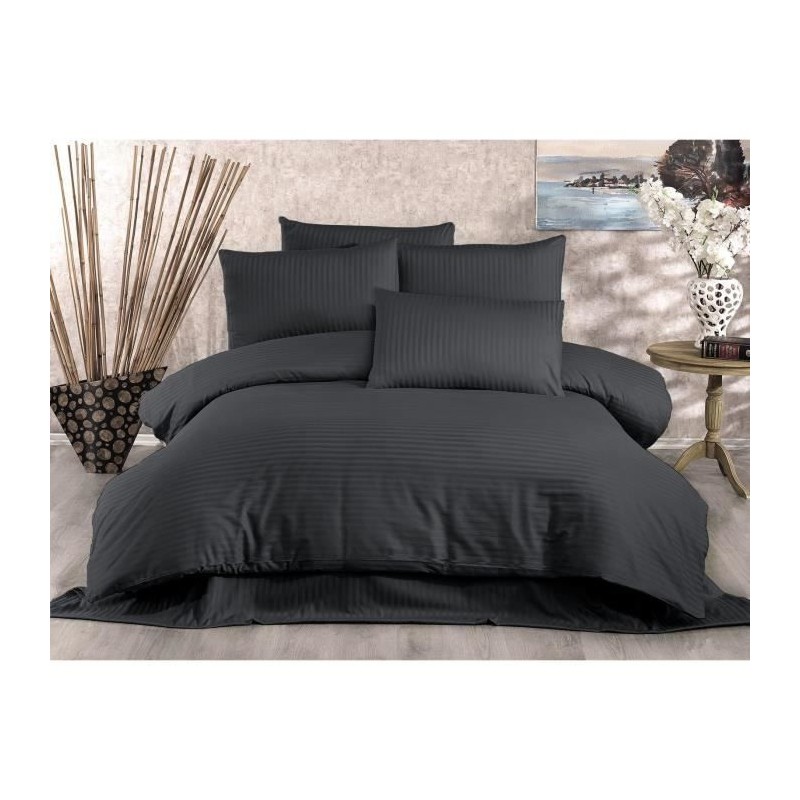 Parure de lit - 1 housse de couette 220x240 cm + 2 taies d'oreiller 60 Parure de lit - 1 housse de couette 220x240 cm + 2 taies d'oreiller 60