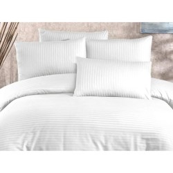 Parure de lit - 1 housse de couette 220 x 240 cm + 2 taies d'oreiller
