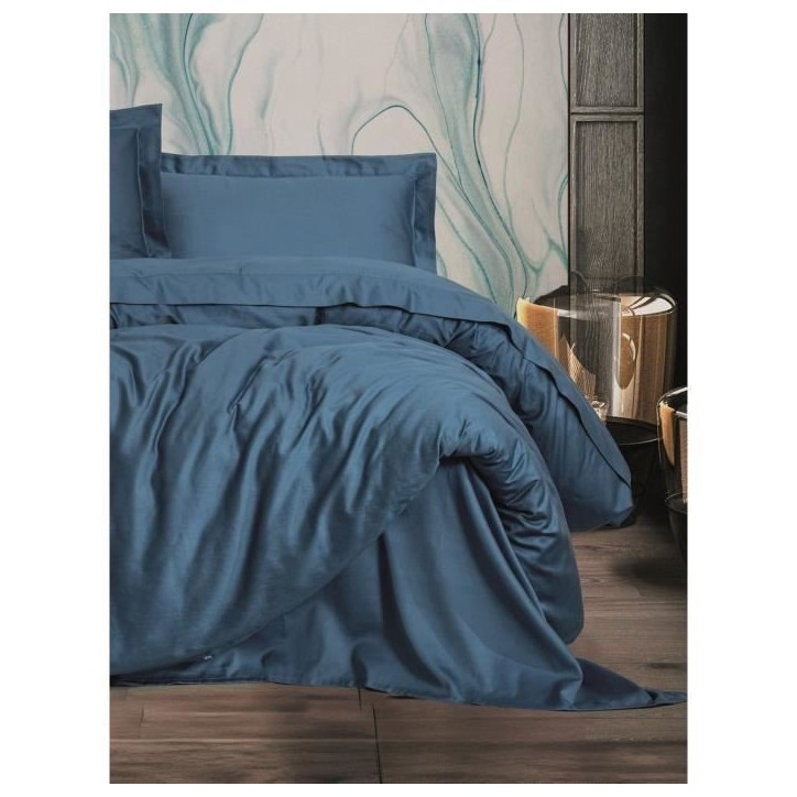 Parure de lit - 1 housse de couette 220 x 240 cm + 2 taies d'oreiller 60 x 60 cm - Satiné 100% coton - Bleu Parure de lit - 1 housse de couette 220 x 240 cm + 2 taies d'oreiller 60 x 60 cm - Satiné 100% coton - Bleu
