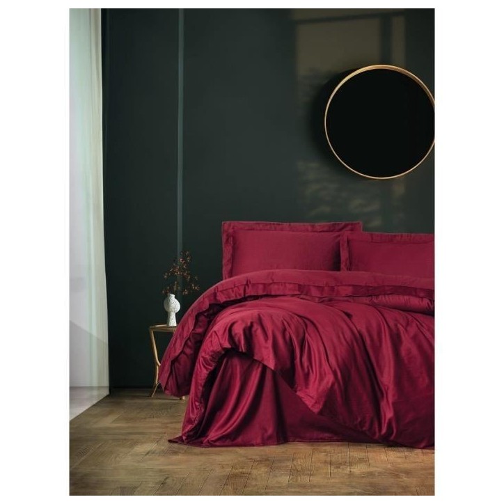Parure de lit - 1 housse de couette 220 x 240 cm + 2 taies d'oreiller 60 x 60 cm - Satiné 100% coton - Rouge Parure de lit - 1 housse de couette 220 x 240 cm + 2 taies d'oreiller 60 x 60 cm - Satiné 100% coton - Rouge