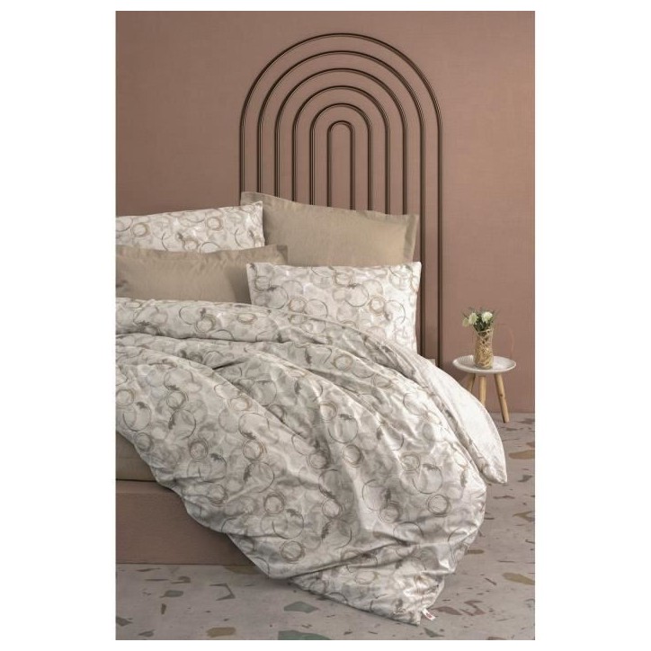 Parure de lit - 1 housse de couette 220 x 240 cm + 2 taies d'oreiller 60 x 60 cm - 100% coton renforcé - Beige Parure de lit - 1 housse de couette 220 x 240 cm + 2 taies d'oreiller 60 x 60 cm - 100% coton renforcé - Beige