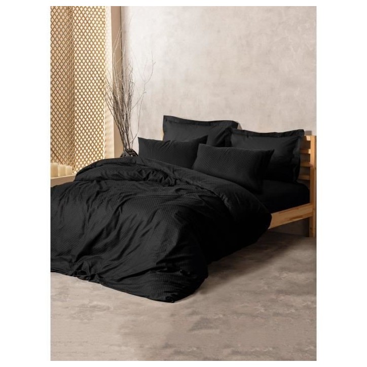Parure de lit - 1 housse de couette 220 x 240 cm + 2 taies d'oreiller 60 x 60 cm - 100% coton renforcé - Noir Parure de lit - 1 housse de couette 220 x 240 cm + 2 taies d'oreiller 60 x 60 cm - 100% coton renforcé - Noir