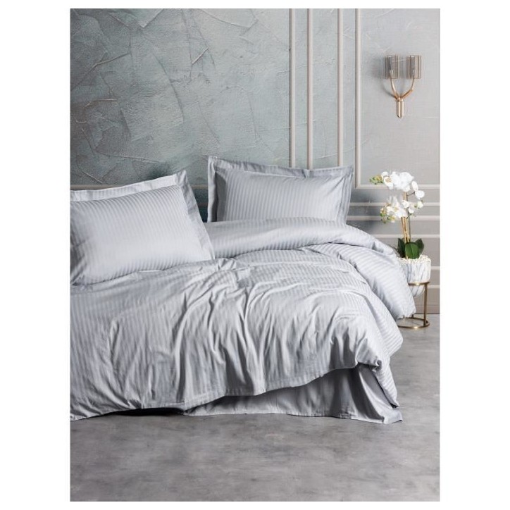 Parure de lit - 1 housse de couette 220 x 240 cm + 2 taies d'oreiller 60 x 60 cm - Satiné 100% coton - Gris Parure de lit - 1 housse de couette 220 x 240 cm + 2 taies d'oreiller 60 x 60 cm - Satiné 100% coton - Gris