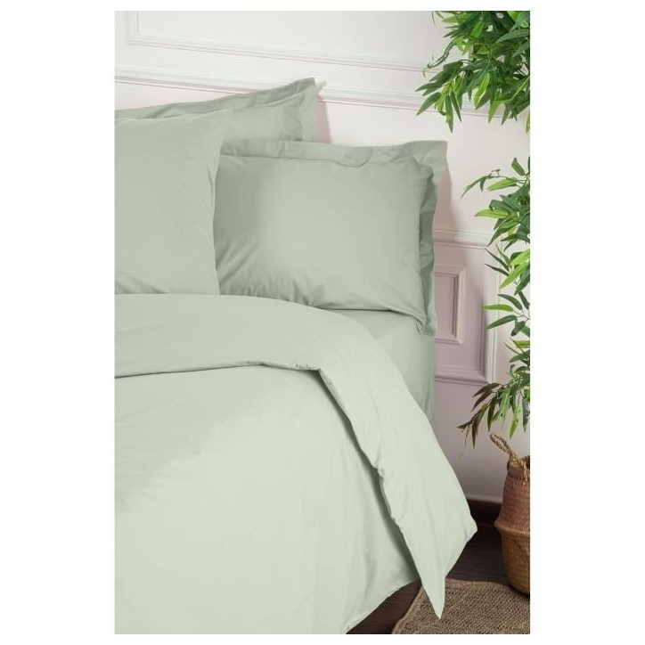 Parure de lit - 1 housse de couette 220 x 240 cm + 2 taies d'oreiller 60 x 60 cm - 100% coton renforcé - Vert Parure de lit - 1 housse de couette 220 x 240 cm + 2 taies d'oreiller 60 x 60 cm - 100% coton renforcé - Vert