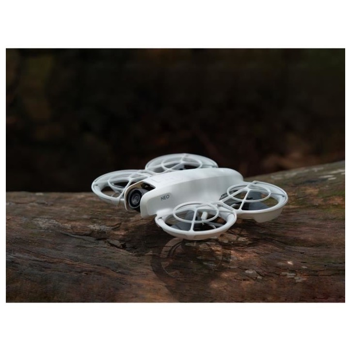 Drone ultra-compact - DJI - Neo - 135g, décollage/atterrissage depuis la main, capture cinématographique