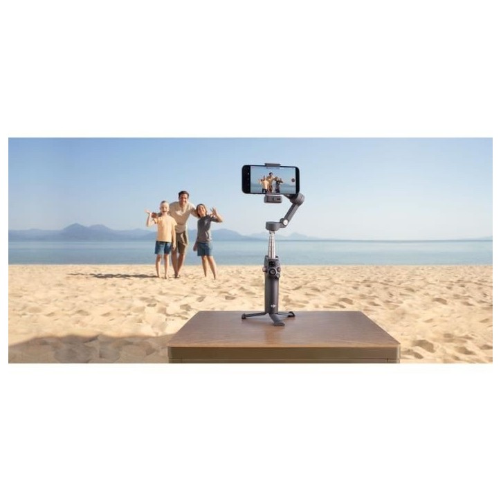 Stabilisateur smartphone - DJI - Osmo Mobile 7P - Fluidité et simplicité d'utilisation Stabilisateur smartphone - DJI - Osmo Mobile 7P - Fluidité et simplicité d'utilisation