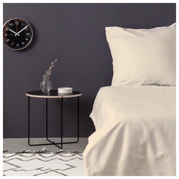 Parure de lit - 1 housse de couette 220 x 240 cm + 2 taies d'oreiller 60 x 60 cm - Satiné 100% coton - Creme Parure de lit - 1 housse de couette 220 x 240 cm + 2 taies d'oreiller 60 x 60 cm - Satiné 100% coton - Creme