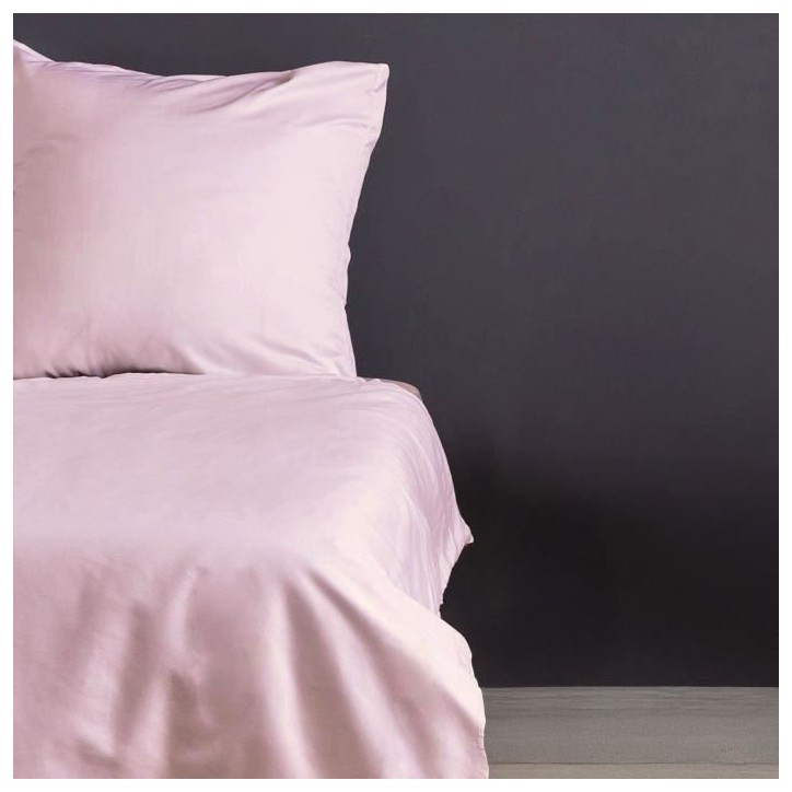 Parure de lit - 1 housse de couette 220 x 240 cm + 2 taies d'oreiller 60 x 60 cm - Satiné 100% coton - Rose Parure de lit - 1 housse de couette 220 x 240 cm + 2 taies d'oreiller 60 x 60 cm - Satiné 100% coton - Rose