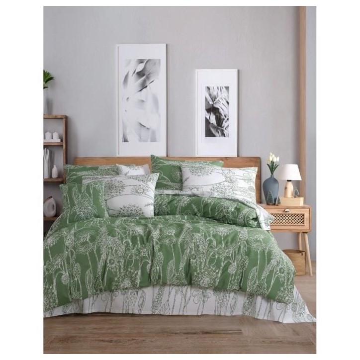Parure de lit - 1 housse de couette 220 x 240 cm + 2 taies d'oreiller 60 x 60 cm - 100% coton renforcé - Vert Parure de lit - 1 housse de couette 220 x 240 cm + 2 taies d'oreiller 60 x 60 cm - 100% coton renforcé - Vert