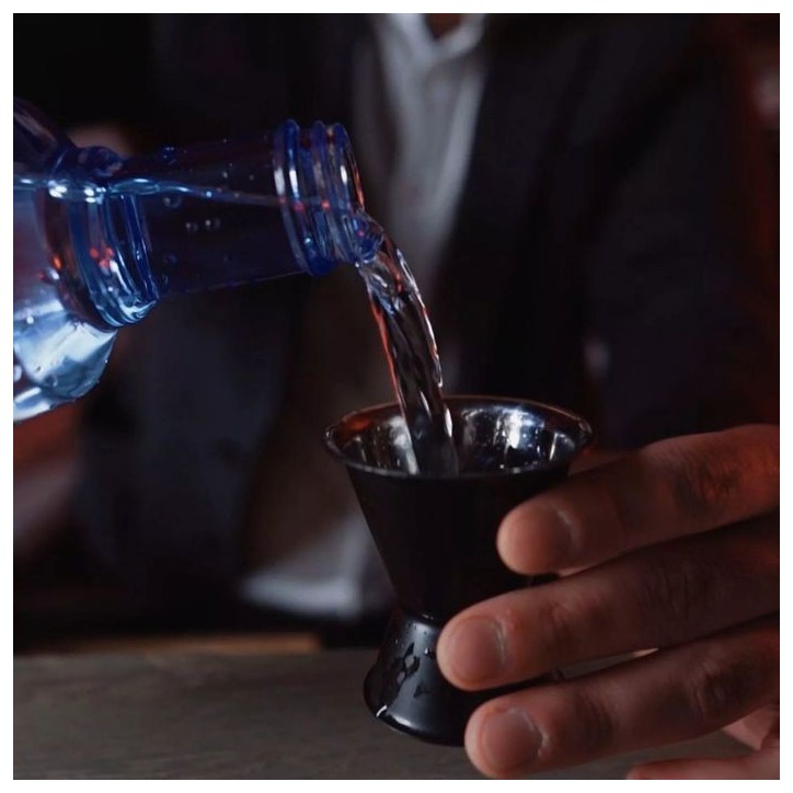 Shaker cocktails 750 ml et doseur d'alcool 4 cl - FACKELMANN - Spectre