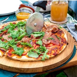 Ensemble plaque a pizza perforée et roulette - FACKELMANN PROFESIONAL