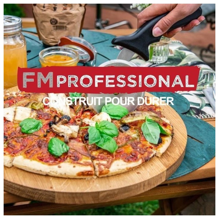 Ensemble plaque a pizza perforée et roulette - FACKELMANN PROFESIONAL - 32 cm