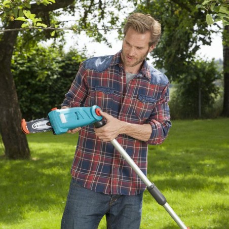 Elagueuse sur perche électrique GARDENA - TCS 720/20 - 720W - 20 cm - Manche télescopique 4.4m