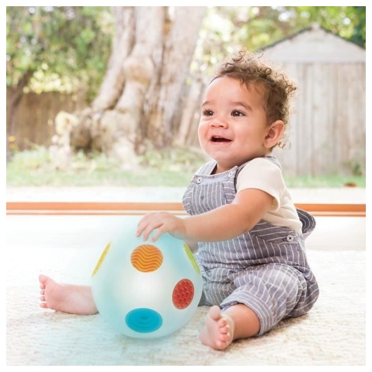 Jouet interactif pour bébé - INFANTINO - Senso' Balle Sonore - 4 mélodies - 7 couleurs et lumieres - 6 textures Jouet interactif pour bébé - INFANTINO - Senso' Balle Sonore - 4 mélodies - 7 couleurs et lumieres - 6 textures