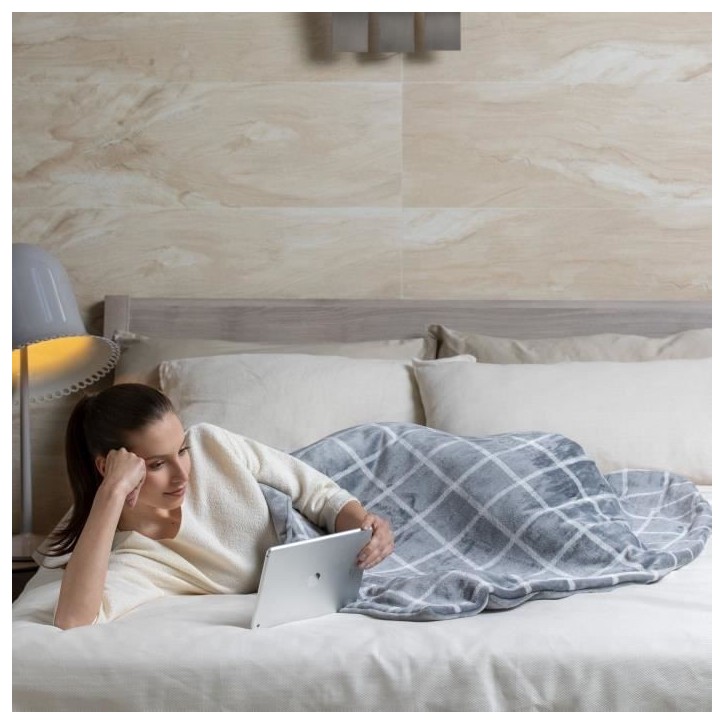 Couverture Chauffante - Imetec - Plaid chauffant 150x110 cm - 6 Températures - Tissu Toucher Velours et Sherpa - Lavable en Mac