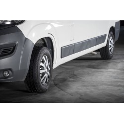 4 enjoliveurs 15 - MICHELIN - spécial utilitaires et camping-car -NVS