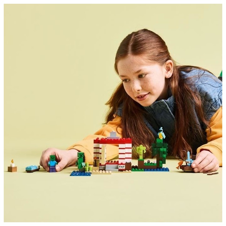 LEGO Minecraft 21275 La Maison En TNT De La Jungle - Jeu De Construction des 8 Ans LEGO Minecraft 21275 La Maison En TNT De La Jungle - Jeu De Construction des 8 Ans