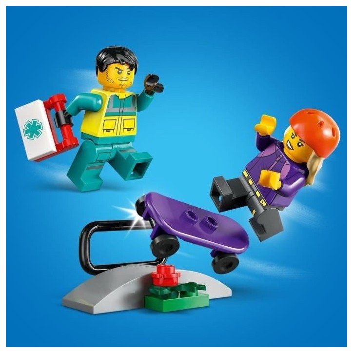 LEGO City 60451 L'ambulance de secours - Jouet de construction pour garçon des 5 ans LEGO City 60451 L'ambulance de secours - Jouet de construction pour garçon des 5 ans