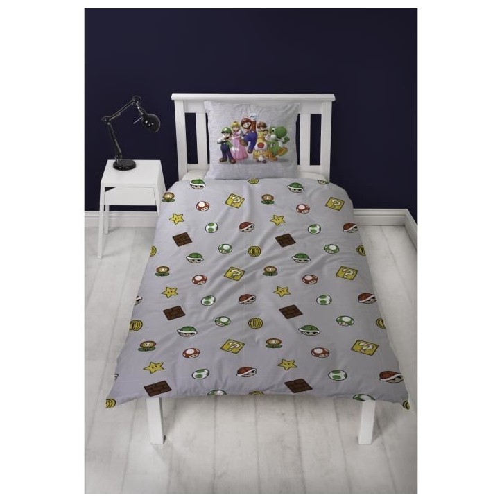Parure de lit réversible - MARIO BROS - Super Mario - Microfibre - 1 housse de couette 140 x 200 cm + 1 taie 63 x 63 cm Parure de lit réversible - MARIO BROS - Super Mario - Microfibre - 1 housse de couette 140 x 200 cm + 1 taie 63 x 63 cm