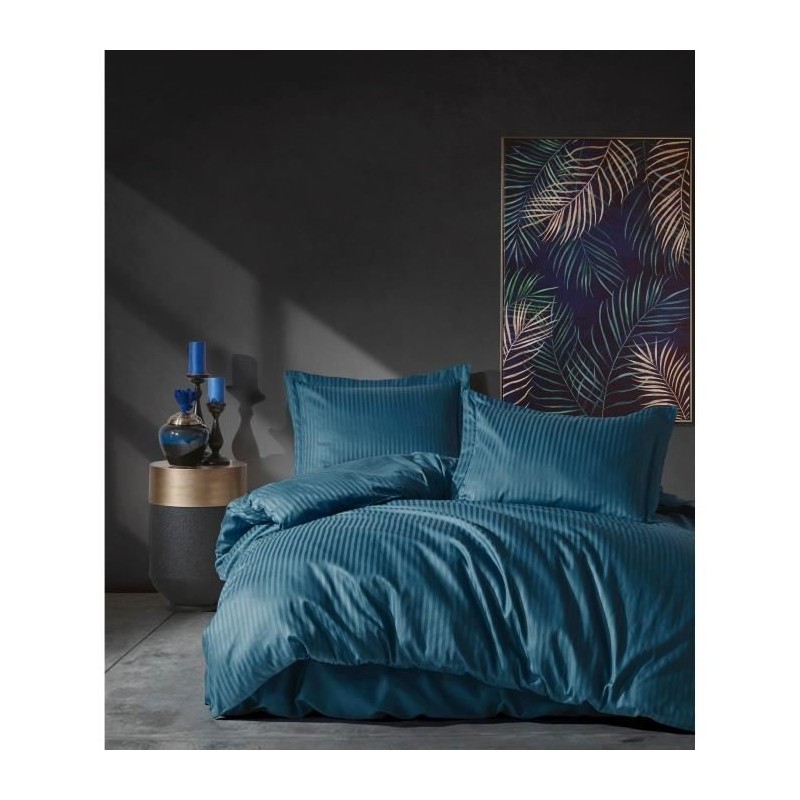 Parure de lit - 1 housse de couette 220 x 240 cm + 2 taies d'oreiller Parure de lit - 1 housse de couette 220 x 240 cm + 2 taies d'oreiller
