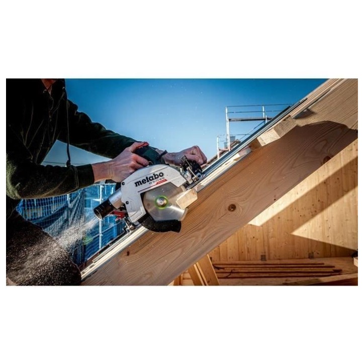 Rail de guidage - METABO - KFS 44 - Solution mobile et compacte - Coupes en biais jusqu'a 60° Rail de guidage - METABO - KFS 44 - Solution mobile et compacte - Coupes en biais jusqu'a 60°