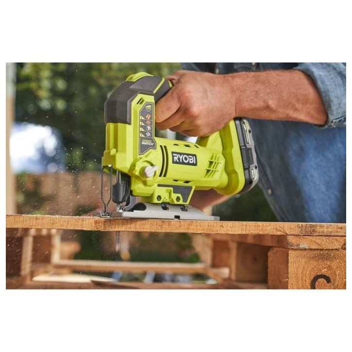 RYOBI 3 outils : 1 perceuse-visseuse R18DD3 + 1 meuleuse 115 mm + 1 scie sauteuse + 2 batteries 4 Ah & 2 Ah + 1 chargeur & 1 sac