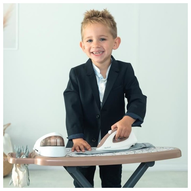SMOBY - Tefal Table a Repasser+Centrale - des 3 ans