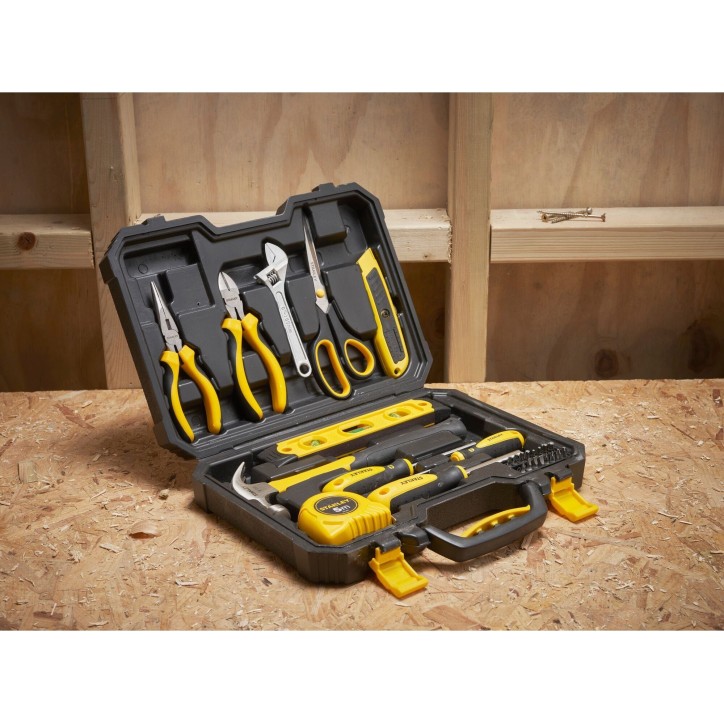 Malette a outils 28 pieces - STANLEY - STHT78050-1 - Coffret plastique - Noir et jaune Malette a outils 28 pieces - STANLEY - STHT78050-1 - Coffret plastique - Noir et jaune