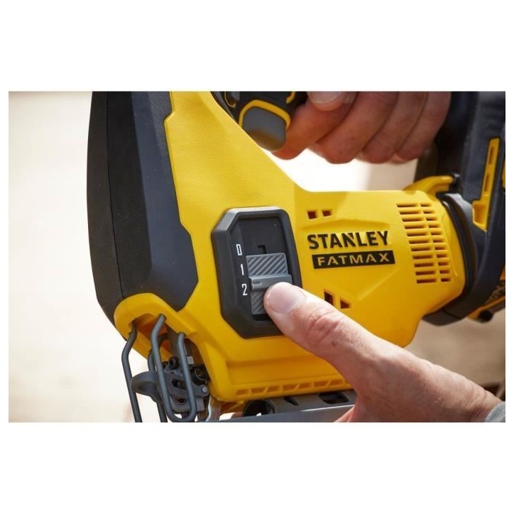 Scie sauteuse sans fil - Stanley Fatmax - SFMCS600B-XJ - 18V - profondeur de coupe jusqu'a 55mm Scie sauteuse sans fil - Stanley Fatmax - SFMCS600B-XJ - 18V - profondeur de coupe jusqu'a 55mm