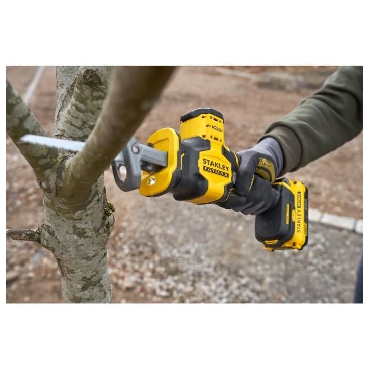 Scie Multi-Matériaux - STANLEY FATMAX V20 - SFMCS305B-XJ - Brushless - Lithium 18V - Sans Batterie Scie Multi-Matériaux - STANLEY FATMAX V20 - SFMCS305B-XJ - Brushless - Lithium 18V - Sans Batterie