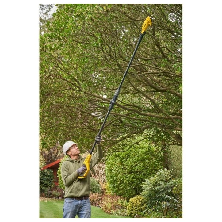 STANLEY FATMAX - SECATEUR SUR PERCHE 18V - Fourni avec un chargeur et une batterie 4AH STANLEY FATMAX - SECATEUR SUR PERCHE 18V - Fourni avec un chargeur et une batterie 4AH