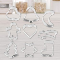 Ensemble avec plaque a pâtisserie extensible et 9 emporte-pieces sur