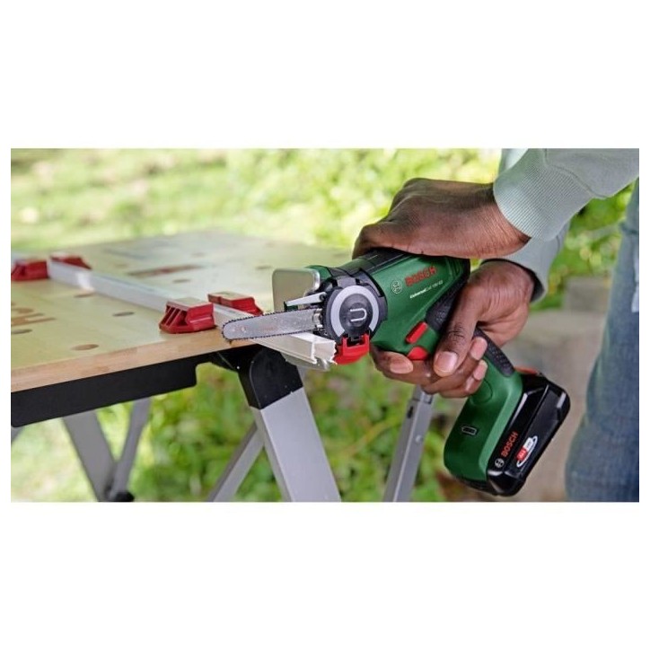 Scie Nanoblade sans fil UniversalCut 18V-65 Set