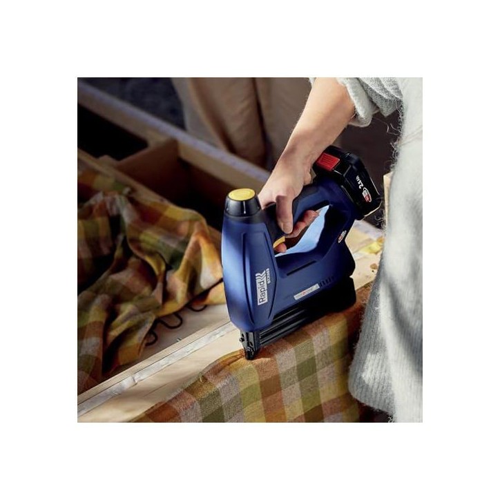 RAPID - BTX553 - Agrafeuse a batterie 18V, pour agrafes n°53/8-20mm et clous n°8/15-20mm - Boîte sans batterie - (5001509) RAPID - BTX553 - Agrafeuse a batterie 18V, pour agrafes n°53/8-20mm et clous n°8/15-20mm - Boîte sans batterie - (5001509)